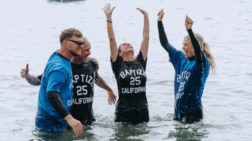 'God Was There': Thousands Baptized Across U.S. in Largest Simultaneous Event in History